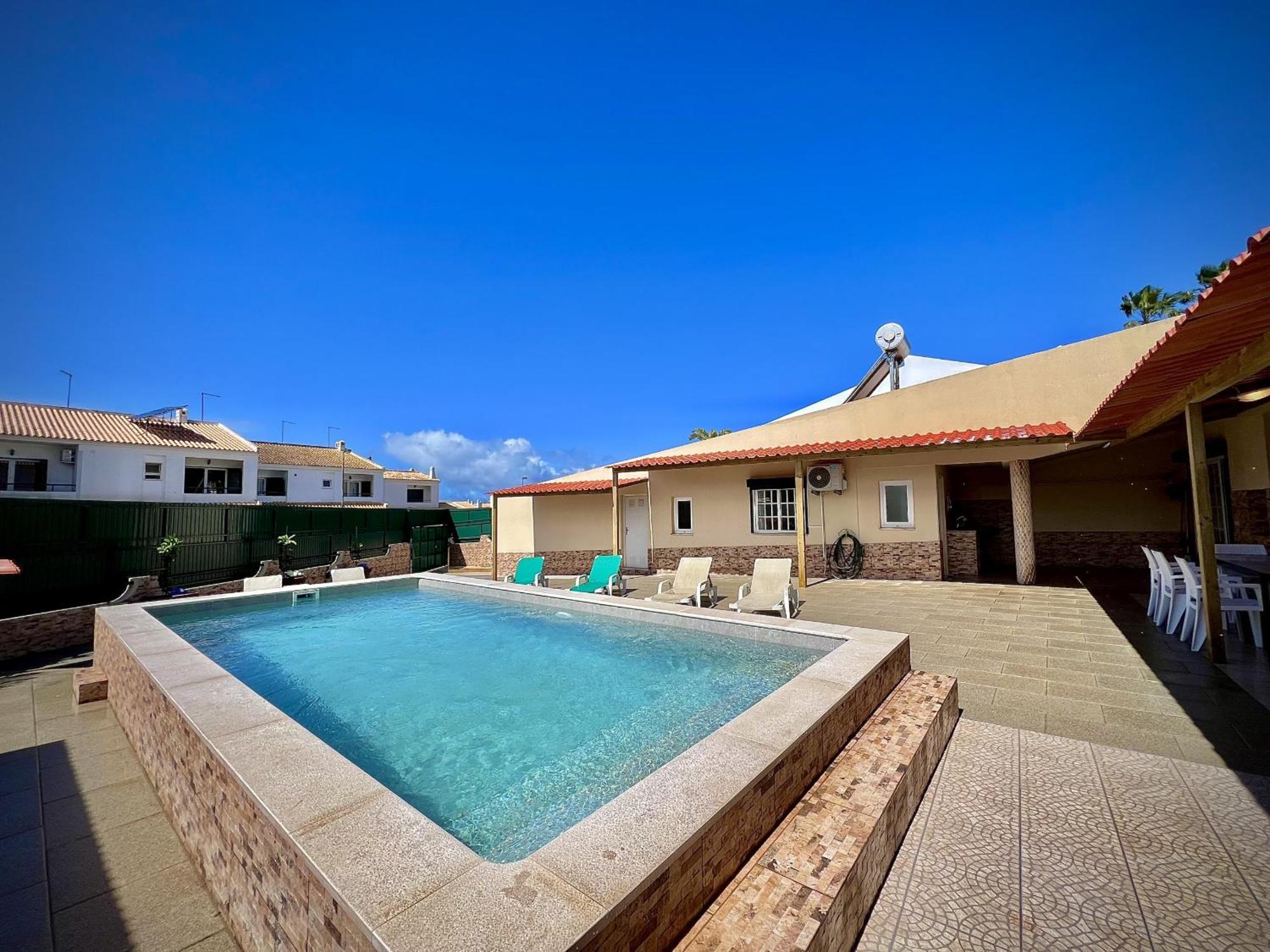 Albufeira Summer Villa 2 With Pool By Homing Εξωτερικό φωτογραφία