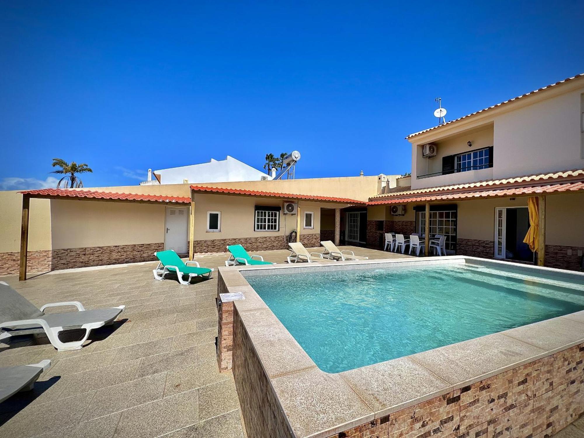 Albufeira Summer Villa 2 With Pool By Homing Εξωτερικό φωτογραφία